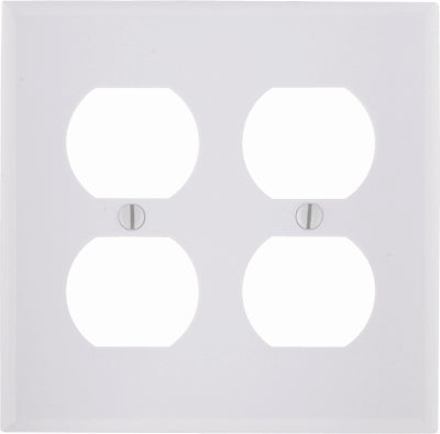 Leviton Mfg Co 001-88016-000 Wht 4-Outlet Wall Plate