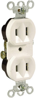 15A WHT DPLX Outlet
